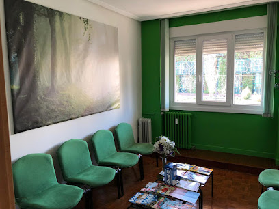 Clinica dental Fernando Balerdifoto