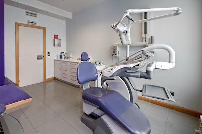 Clínica dental - podológica Roberto Ibañezfoto 