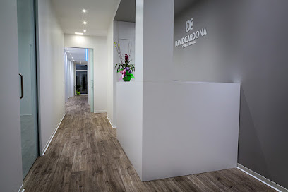 Clínica dental Zaragoza - Clínica Cardonafoto