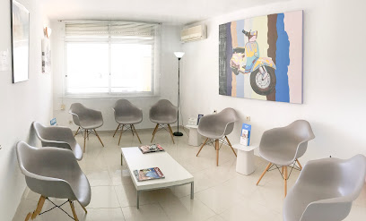 Clinica Dental Dra. Consuelo Jordá Garcíafoto 