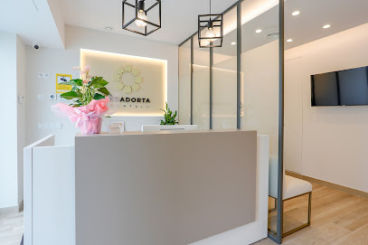 VegaDortaDental | Dentista Barcelona | Implantes dentales | Urgencias Dentales | Endodoncia | Ortodonciafoto