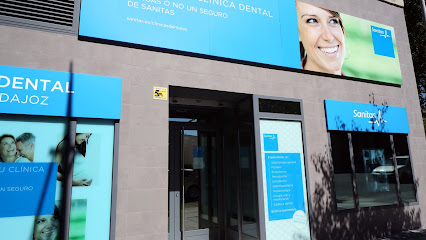 Clínica Dental Milenium Badajoz - Sanitasfoto